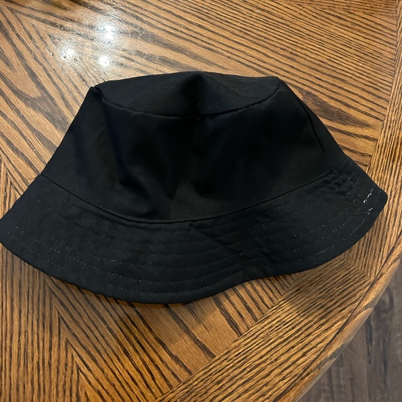 CHAMPION Logo Bucket Hat Red, White & Blue Logo, Reversible to Solid Navy, OS - Picture 5 of 6